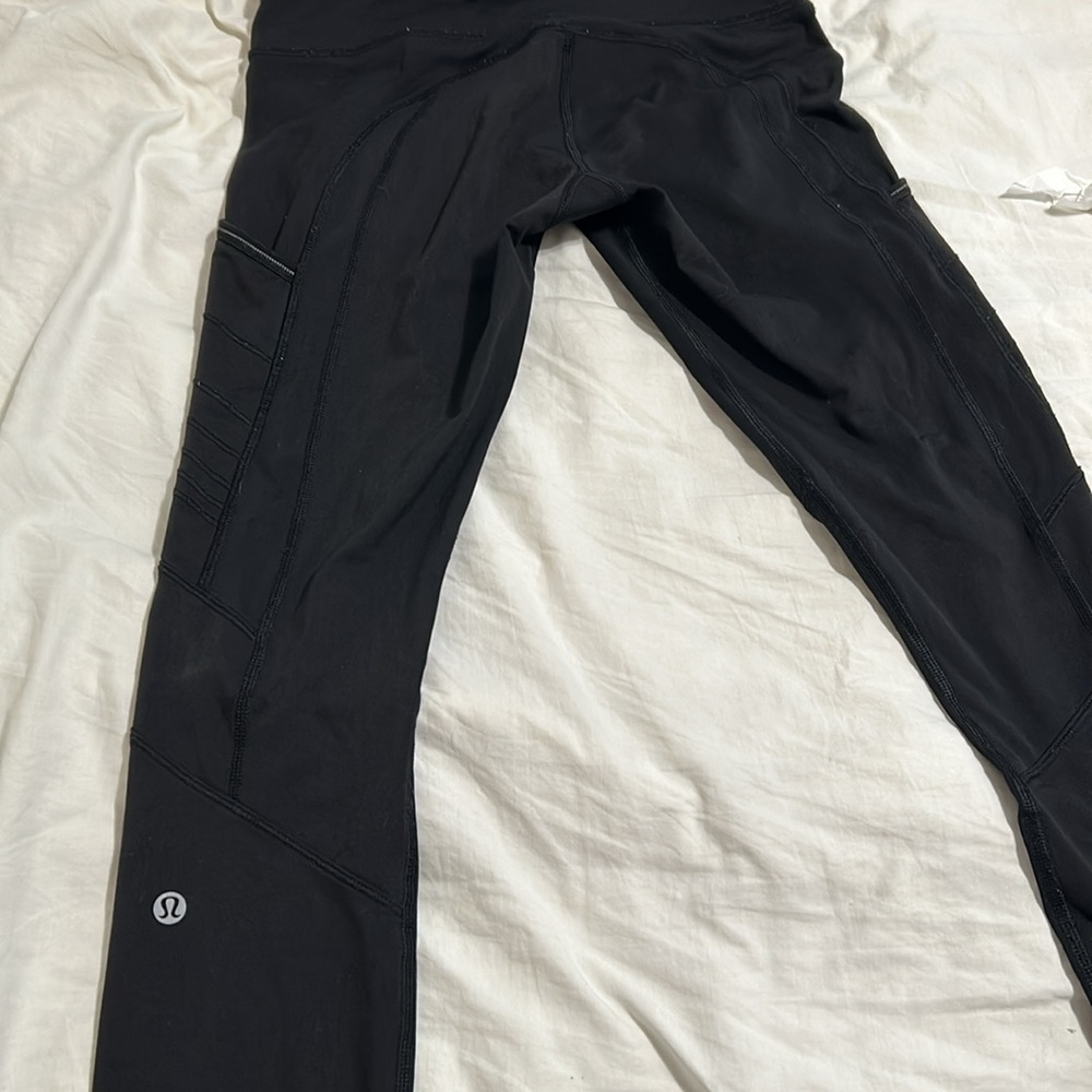 Lululemon black leggings. Size 4 with pockets. - Picture 6 of 11